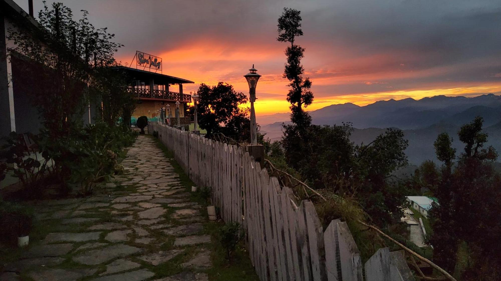 Shiva Valley Resort Kokhliyal Gaon Εξωτερικό φωτογραφία